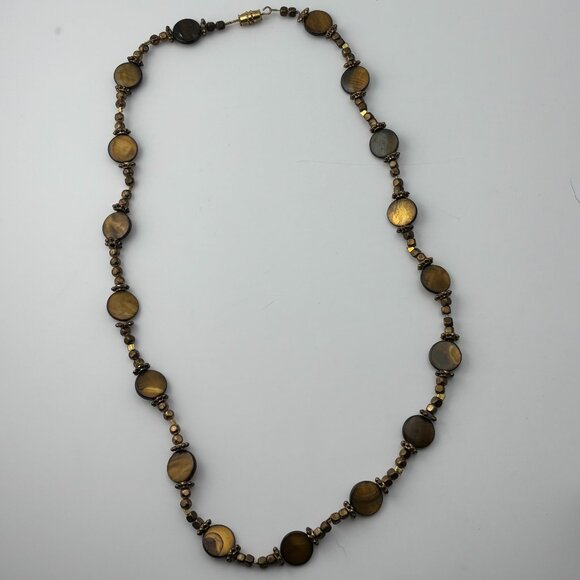 Bohemian Style Tiger Eye Abalone Necklace - Picture 4 of 4